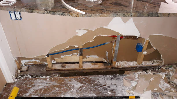 Best Sewage cleanup and water damage restoration  in Vaville, CA